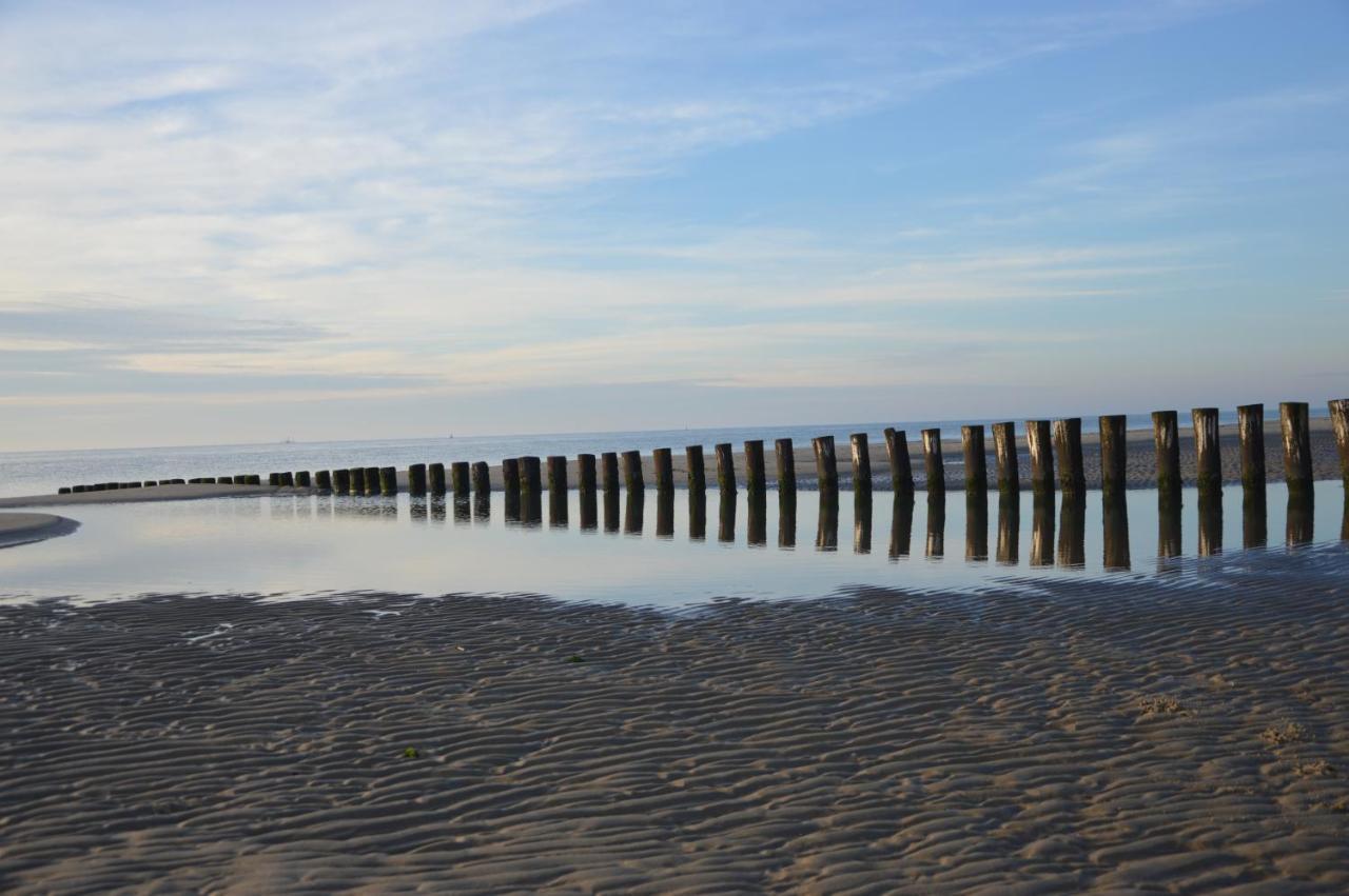 Breeze Ameland Hotel Hollum  Exterior foto